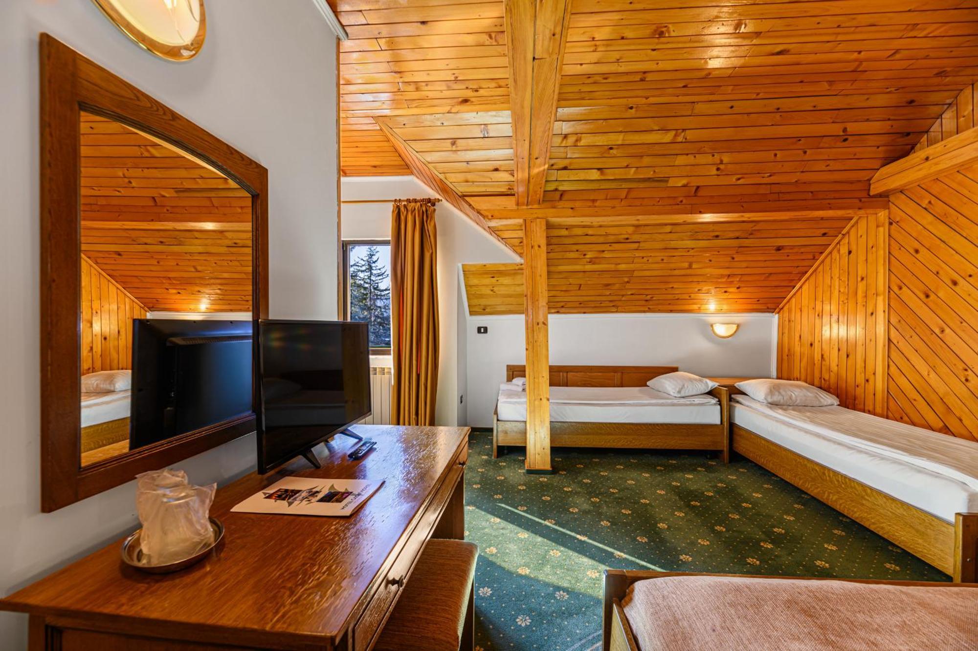 Hotel Casa Viorel Poiana Brasov Buitenkant foto